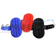 Скребок пластмассовый, игольчатый с ремешком, ГЕРМАНИЯ